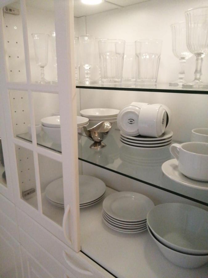 2 Bedroom Large Modern Apartment In Blanes Old Town 50M From The Beach! المظهر الخارجي الصورة