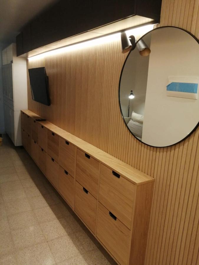 2 Bedroom Large Modern Apartment In Blanes Old Town 50M From The Beach! المظهر الخارجي الصورة